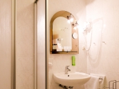 Doppelzimmer Komfort Bad